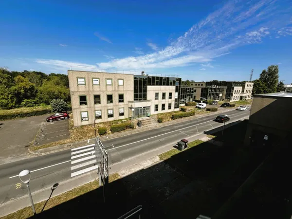 Bureaux 2096 m²