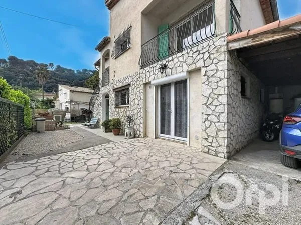 Maison 6 pièces 169 m²