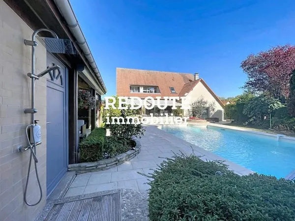 SUIPPES - À VENDRE - MAISON DE STANDING AVEC PISCINE