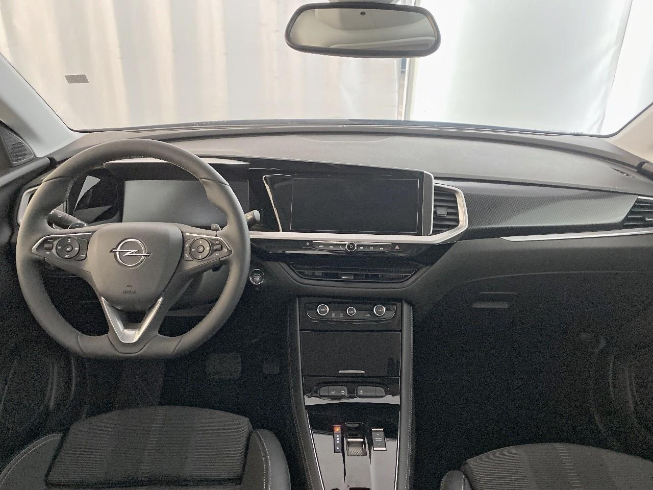 Opel Grandland 1.2 turbo hybrid 136 ch e-dct6 gs — photo 8
