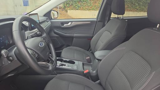 Ford Kuga 2.5 Duratec 190 Flexifuel Hybrid CVT - Titanium – 2023 – 51567 km – Hybride essence bioéthanol – Boîte Automatique — photo 36