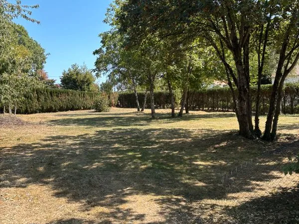 Terrain à vendre - constructible -
