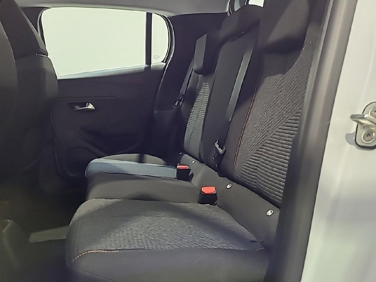 Peugeot 208 turbo 100 ch bvm6 style — photo 13