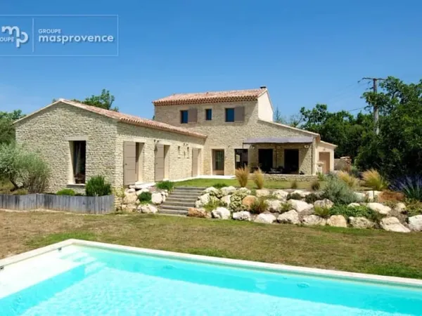Maison neuve 5 pièces 138 m²
