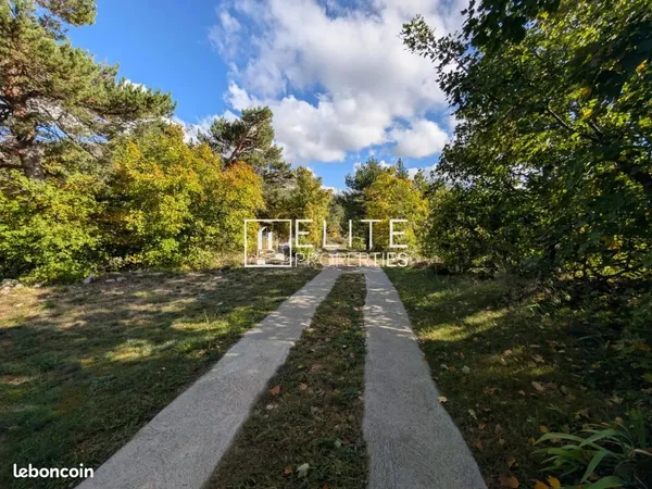 Terrain 3470 m² Caussols