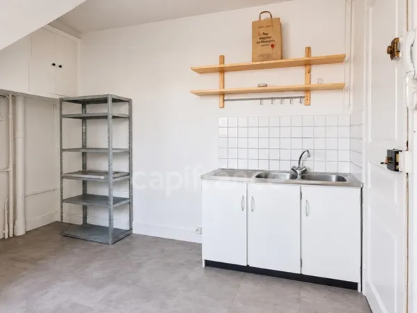 Studette 1 pièce 8 m²