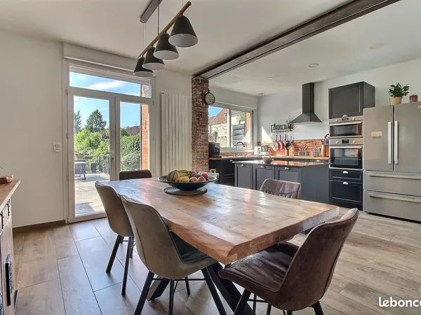 Maison 6 pièces 110 m²