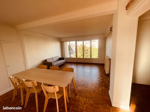 Appartement 87m2 avec balcon - Nantes centre - 3 chambres