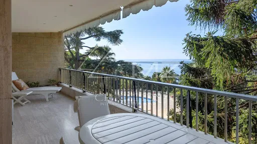 Appartement 3 pièces 115 m²