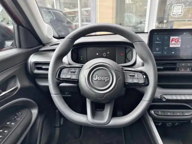 Jeep Avenger electrique 156ch 115kw longitude — photo 12