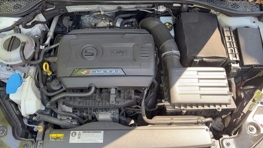 Seat Leon ST 2.0 TSI 300 4Drive DSG6 - Cupra – 2017 – 123284 km – Essence – Boîte Automatique — photo 33
