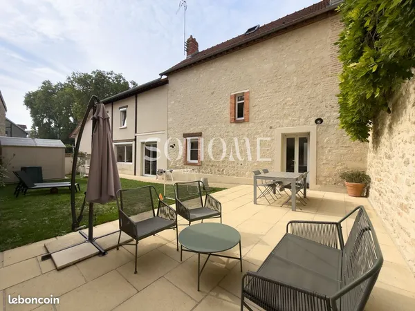 Maison 7 pièces 164 m²