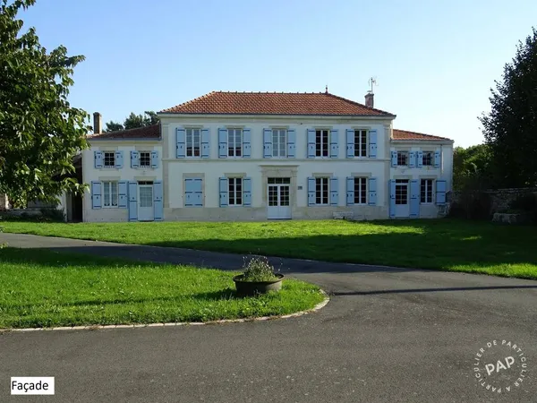 Maison 10 pièces 295 m²