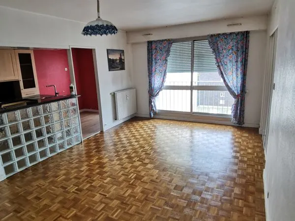 F4 Fontaine d'Ouche 72 m²