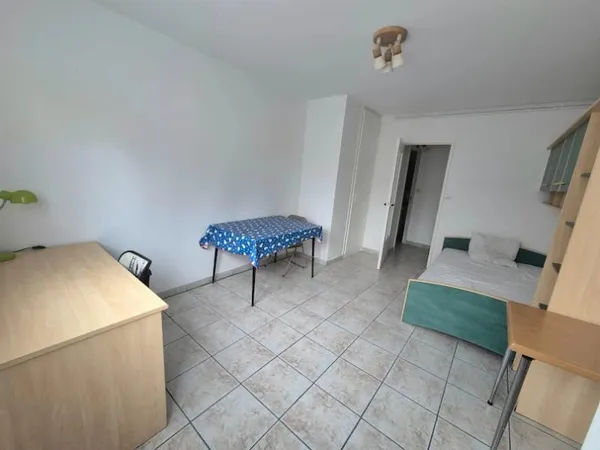 Studio 1 pièce 25 m²