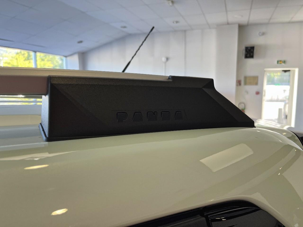 Fiat Grande Panda electrique 113ch  icone — photo 29