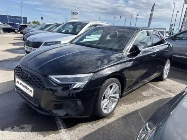 Audi A3 berline 35 tfsi 150ch mild hybrid business line s tronic 7