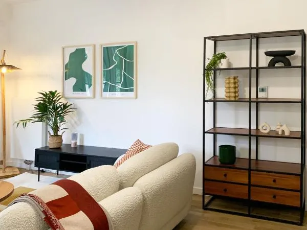 Appartement À Louer dans une Résidence calme