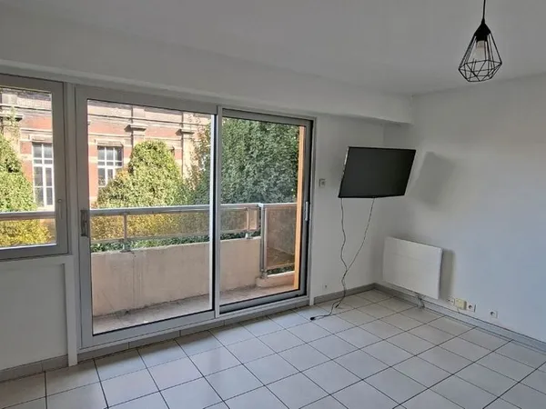 Joli studio de 24m2