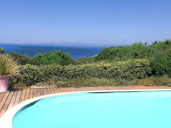 Propriété d'exception Vue mer panoramique Piscine Île du Levant