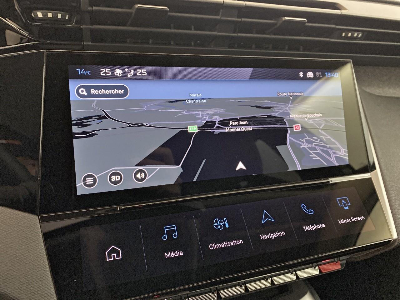 Peugeot 308 sw hybrid 145 e-dcs6 allure — photo 16