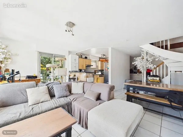 Appartement 4 pièces 93 m²