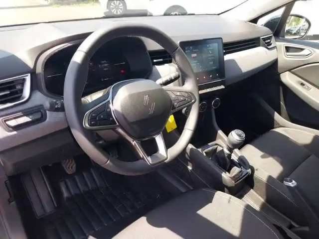 Renault Clio tce 90 ch gsr2 — photo 10