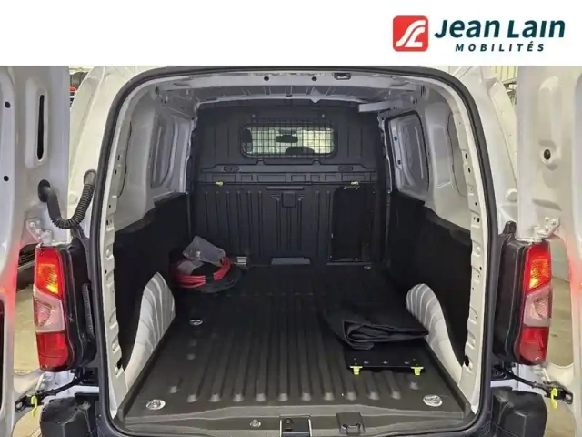 Toyota Proace city electric medium 50kwh — photo 10