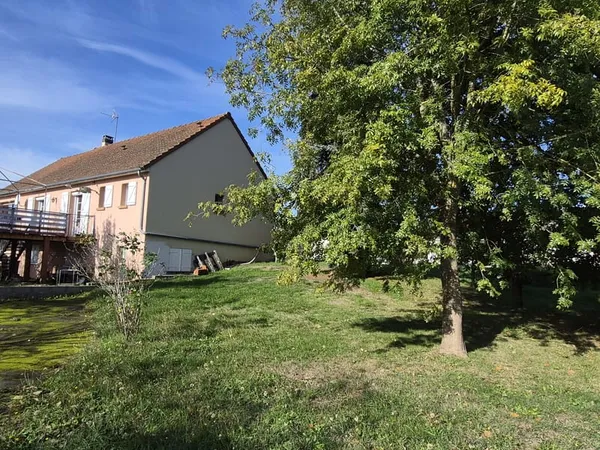 Maison plain pied 2ch, sous sol complet, grand garage avec t