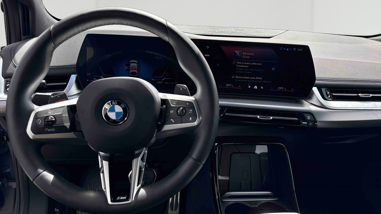 BMW Active Tourer 220i 170 ch DKG7 — photo 22