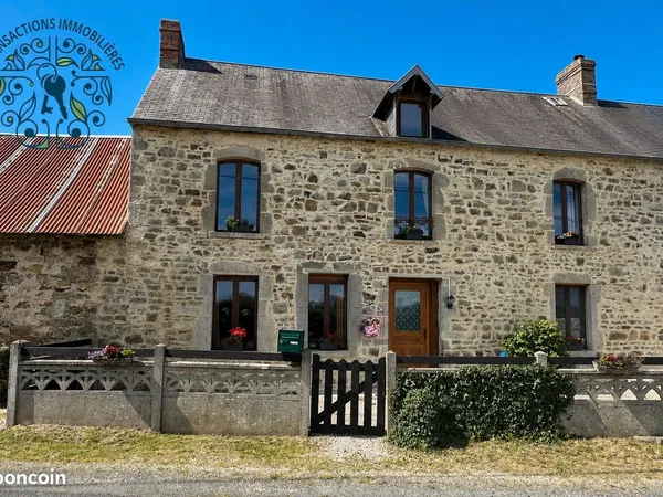Maison 8 pièces 144 m²