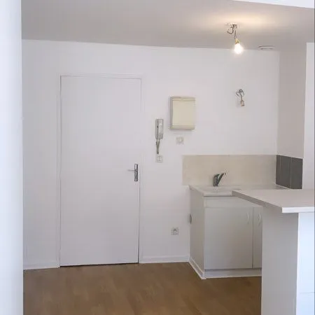 Appartement F2 RDC Arcis sur Aube