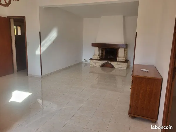 Loue maison Saint Antoine