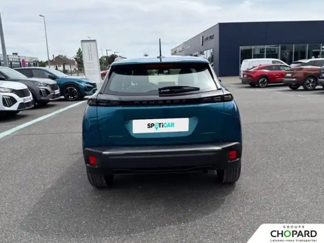 Peugeot 2008 hybrid 110 e-dcs6 — photo 28