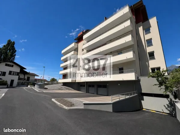Local commercial 103 m²