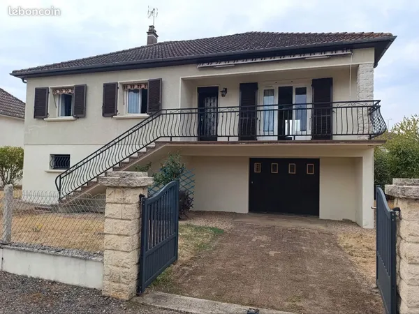 Maison avec jardin proche collège