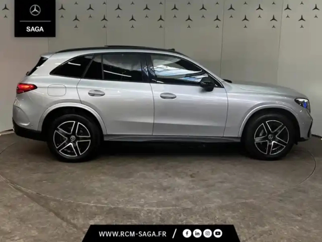 Mercedes Glc suv 300 de hybrid eq 4matic amg line — photo 6