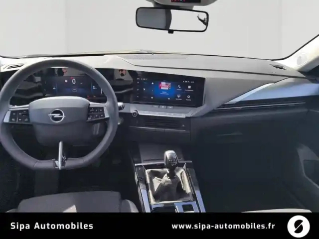 Opel Astra 1.2 turbo 110 ch bvm6 — photo 14