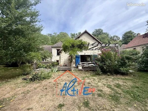 Maison 6 pièces 247 m²