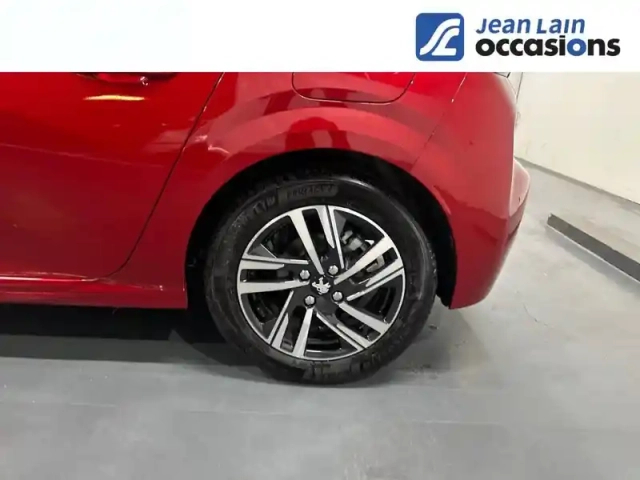 Peugeot 208 puretech 100 s&amp;s bvm6 — photo 9