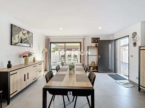 CRÊCHES-SUR-SAÔNE : villa de plain-pied 138 m², 3 CH, 439 m2