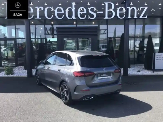 Mercedes Classe B 180 amg line — photo 43