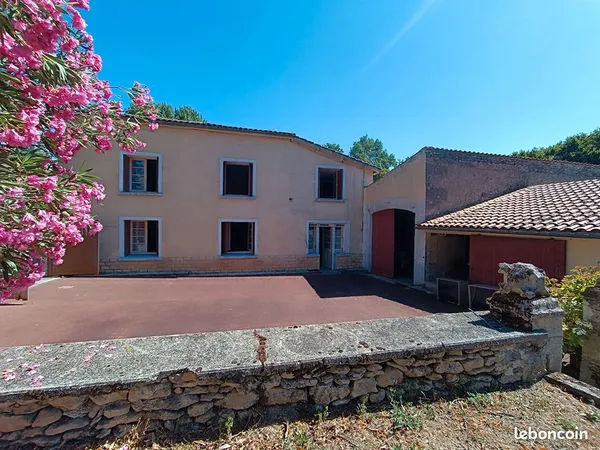 Maison 5 pièces 147 m²