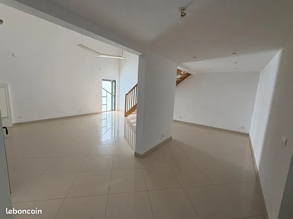 Villa 6 pièces 153 m²