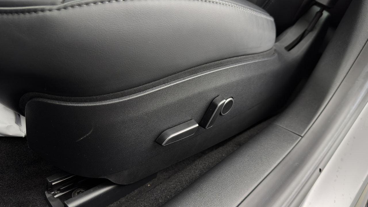 Tesla MODEL 3 RWD — photo 12