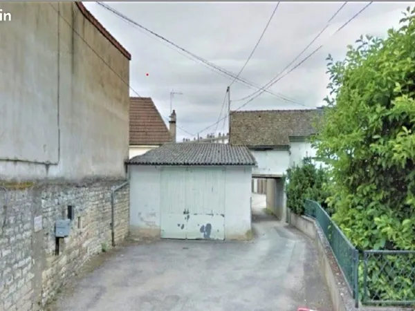 Garage/box 12 m² Chalon Sur Saone