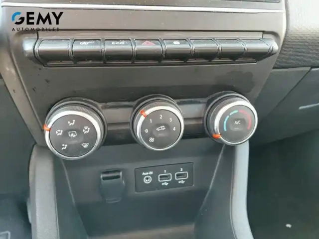 Renault Clio tce 90 — photo 16