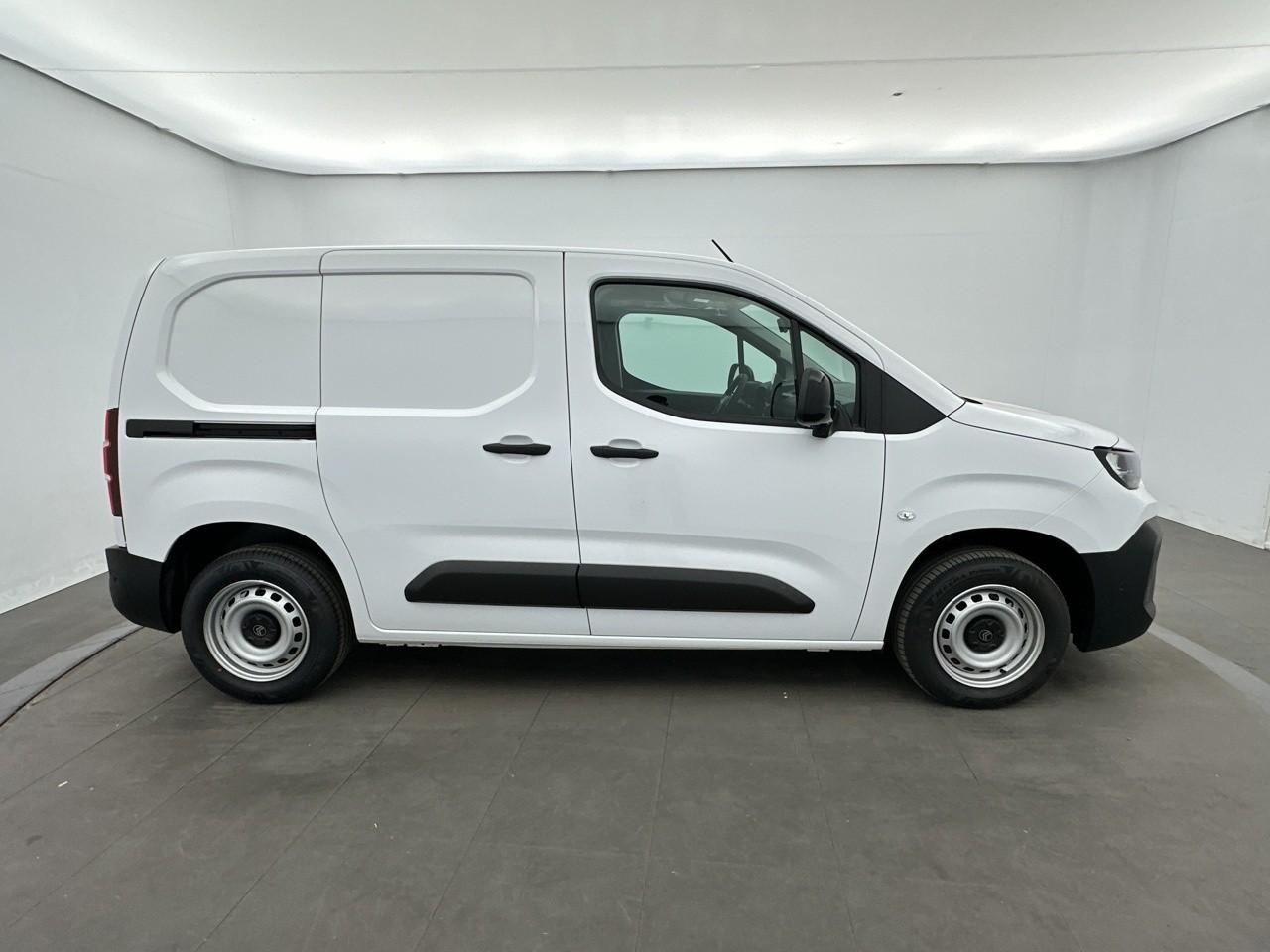 Citroën Berlingo van m diesel 100 ch manuelle — photo 4