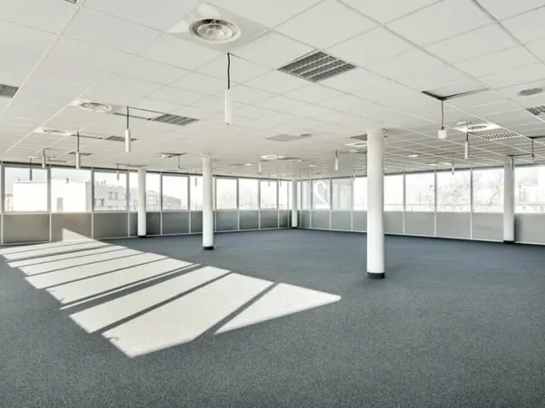 Bureaux 284 m²