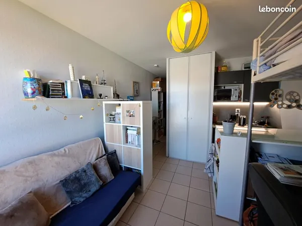 Studio 1 pièce 23 m²